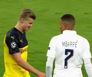 دو فوق‌ستاره آینده در ترکیب کهکشانی‌ها؟