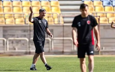 کریم باقری مجدد به عنوان سرمربی میدرخشد