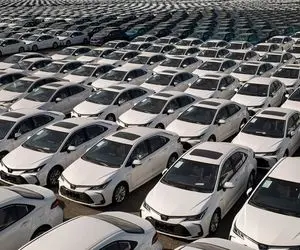 تکان شدید قیمت‌ها در بازار خودرو؛ جدول آخرین قیمت سمند، کوییک، تارا، ساینا و دنا