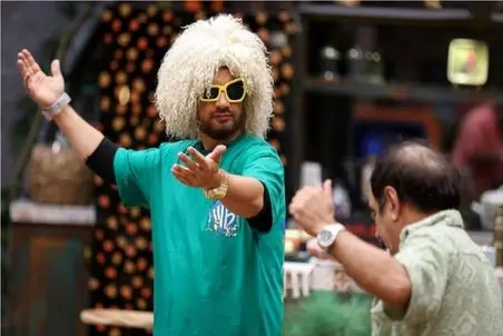 سکانس خندان/شهرامو خروس کردن/علی صادقی بهش میگه بیشترین شباهت ژنی به خروسو داری