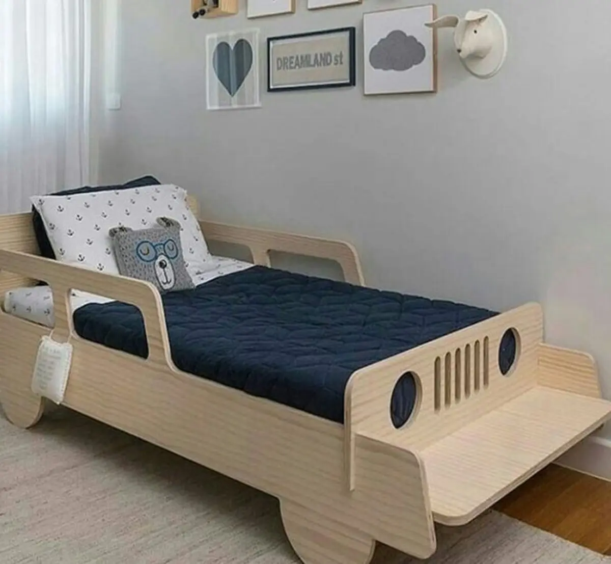 تخت5
