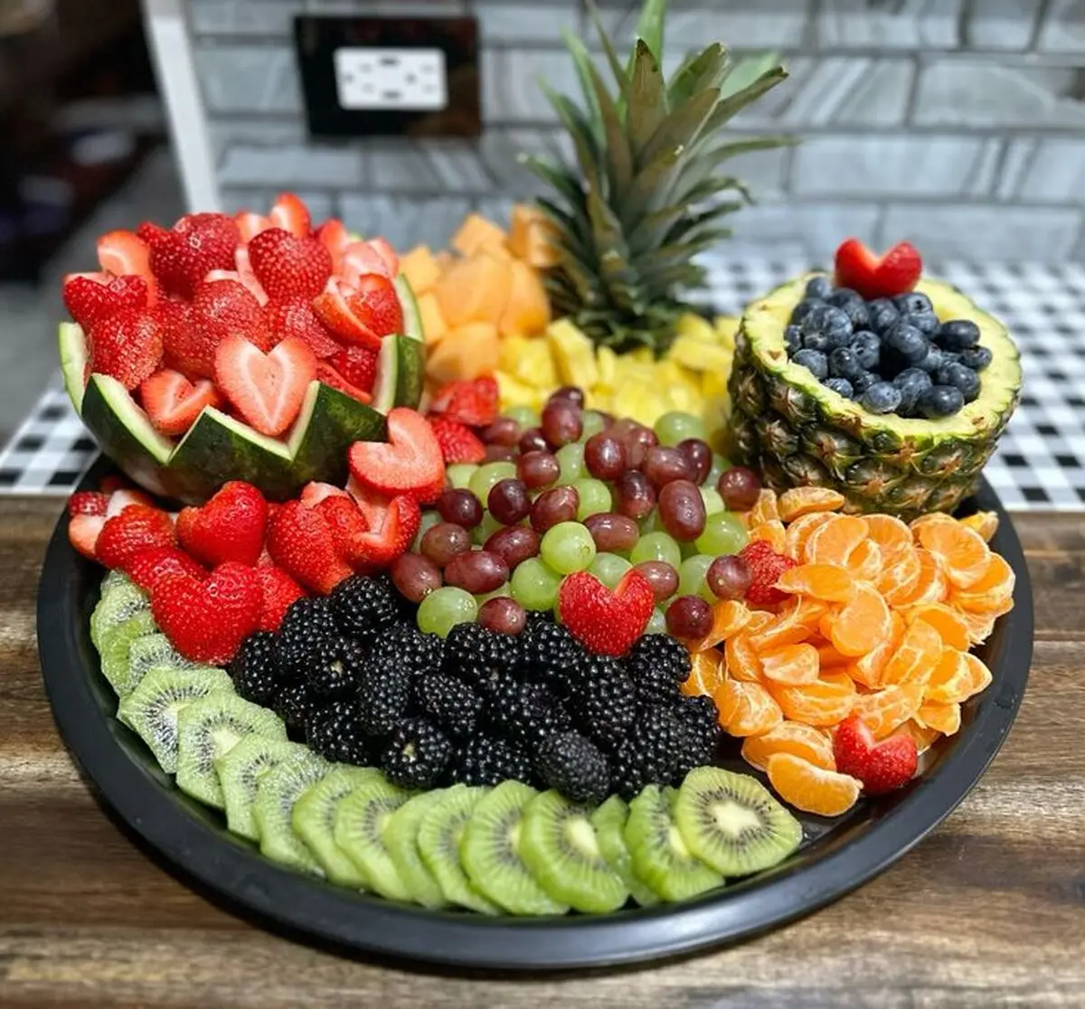 تزیین و چیدن میوه