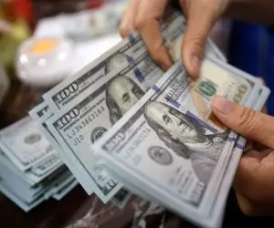 قیمت دلار امروز 8 آبان ماه 1404؛ دلار بالا رفت + جدول