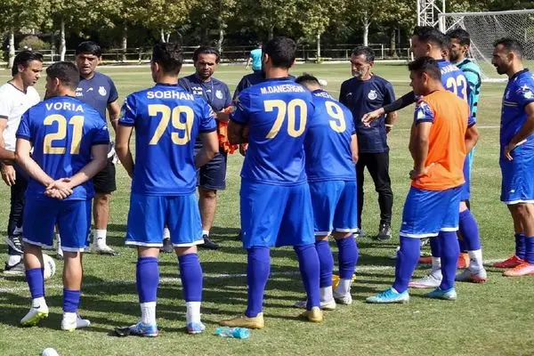 تیم استقلال