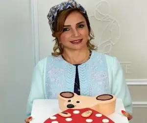 سوانح عمر؛ تولد48 سالگی شبنم قلی خانی با دختر، همسرش و دسترنج خودش با سمبل مدرسه موشا