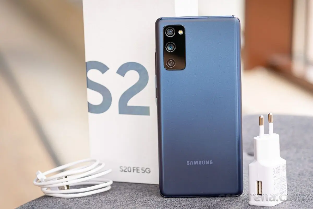 Galaxy-S20-FE