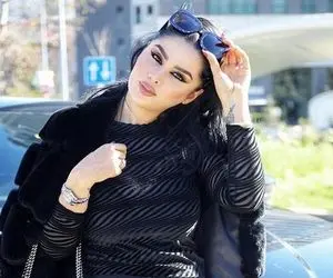 عکس باورنکردنی پسر دنیا جهانبخت در آغوش هم !