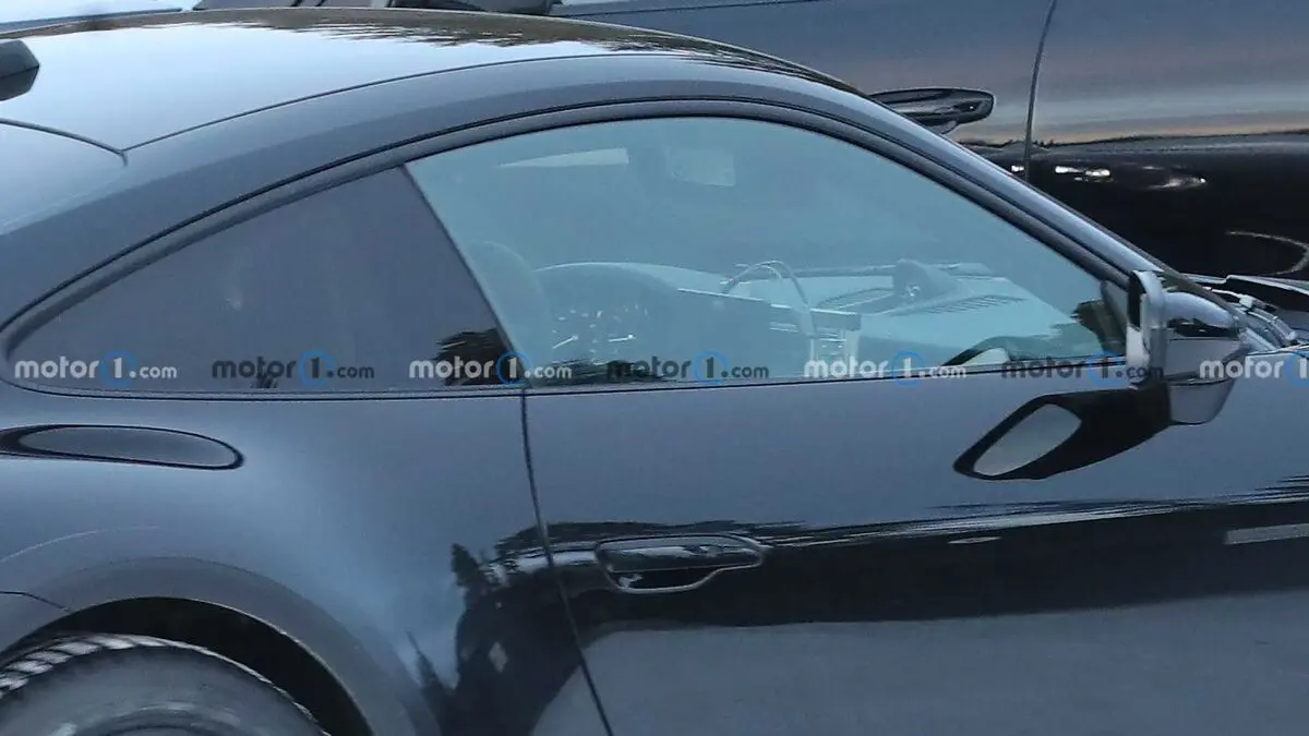 porsche-911-safari-facelift-spy-photos (10)