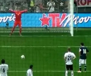 مهار پنالتی لیونل مسی توسط تراشتگن