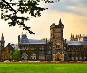 دانشگاه “تورنتو”، یکه‌تاز دانشگاه‌های کانادا!/ رتبه اول در 5 رشته