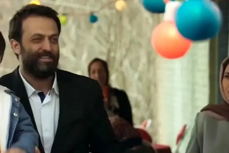 آواز محلی؛ رقص با شرم و اشک مصطفی زمانی با آهنگ سلیمه جان سلیمه