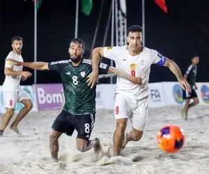 تیم ملی فوتبال ساحلی ابزار اولیه هم ندارد!