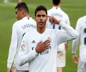 منچستریونایتد جدی تر از قبل به دنبال واران