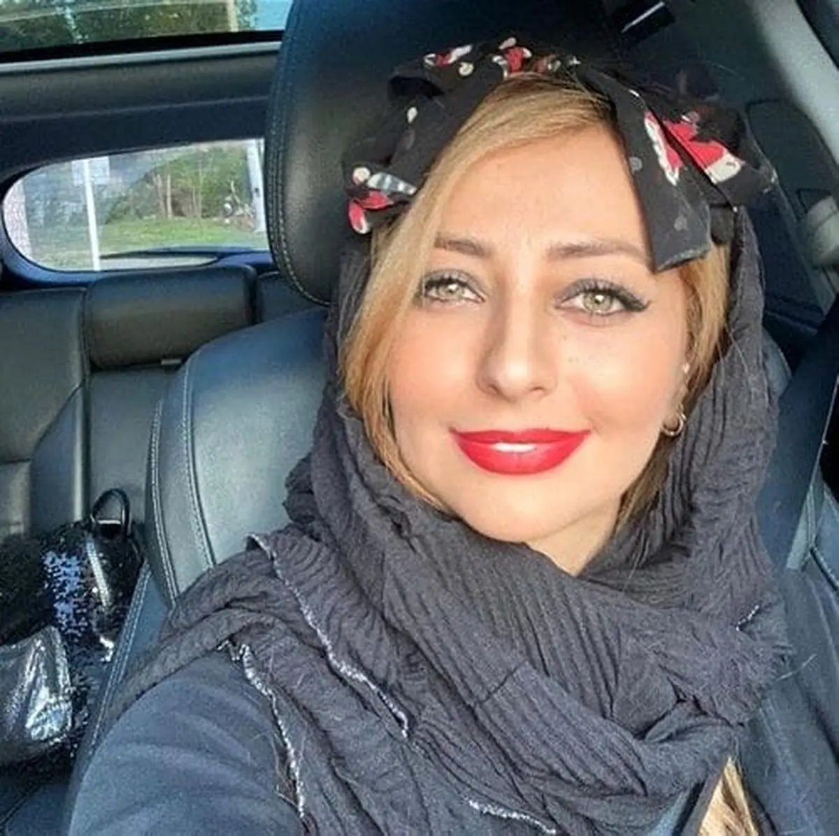 نفیسه64641