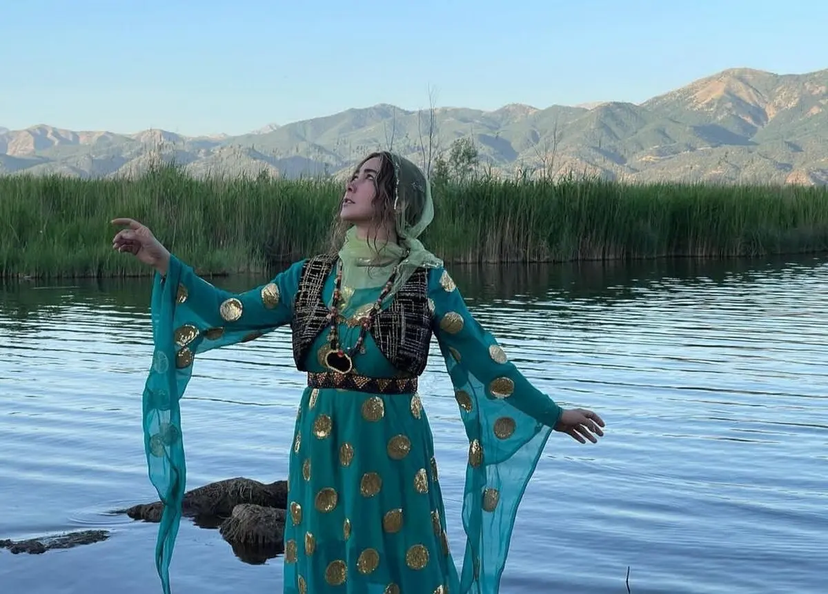 آنا نعمتی