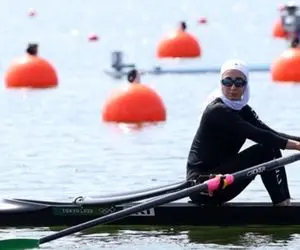 (عکس) تعجب رقبا از جثه نازنین ملایی!