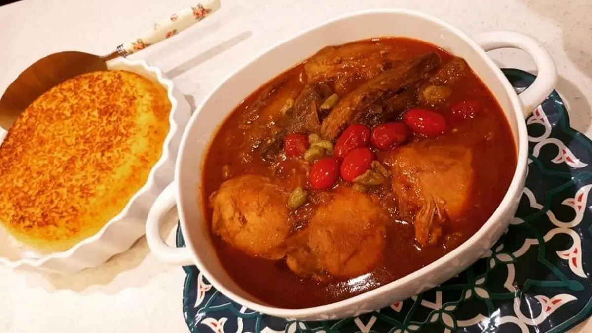 مسمای مرغ و بادمجان