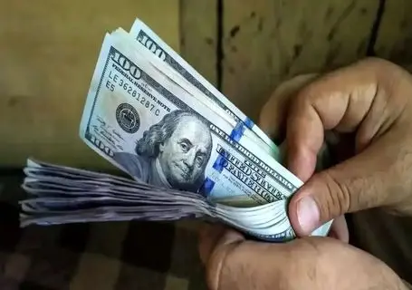 قیمت دلار امروز جمعه 1 اسفند+ مقایسه با قیمت پارسال امروز