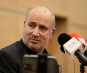 تمجید تاج از VAR های داخلی