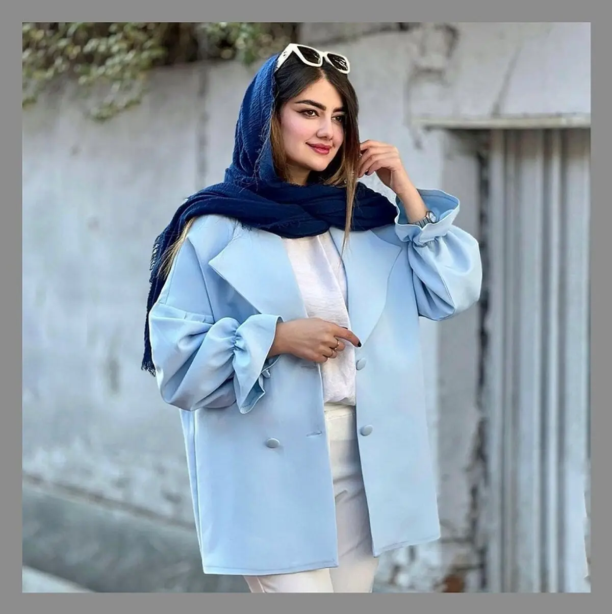 ست کردن مانتو آبی