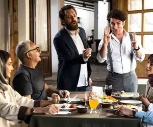 سکانس خندان؛ چجوری سکانس مخ زنی تو فیلم صبحانه با زرافه ها رو گفتن و نخندیدن؟