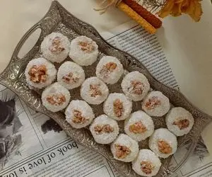 طرز تهیه باسلوق گردویی برای شب یلدا؛ خیلی آسونه حتما درست کنید