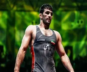 این رسانه تمام قد بعد از شکست حسن یزدانی هواخواهش در آمده است