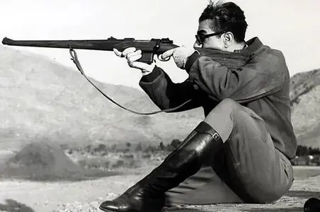 سفر به ایام قدیم؛ هفت تیر کشی شاه مخلوع