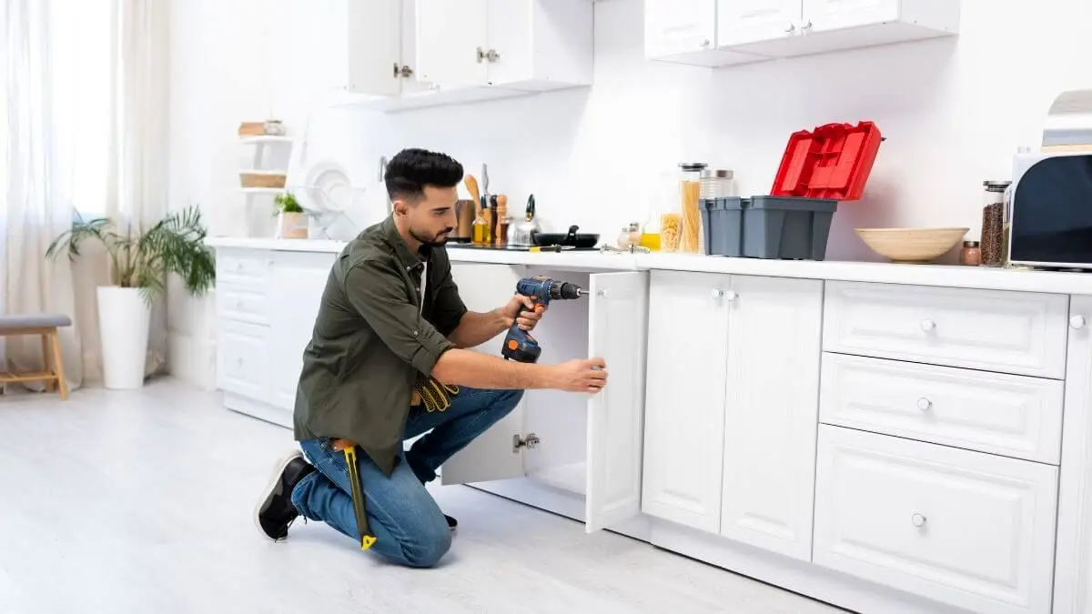 iCabinetryDirect.comLLC-252316-Open-Shelves-Cabinets-blogbanner1