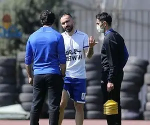 جلسه خصوصی فرهاد مجیدی با ستاره استقلال