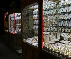 پیش بینی قیمت طلا امروز سه شنبه 19 اسفند 99