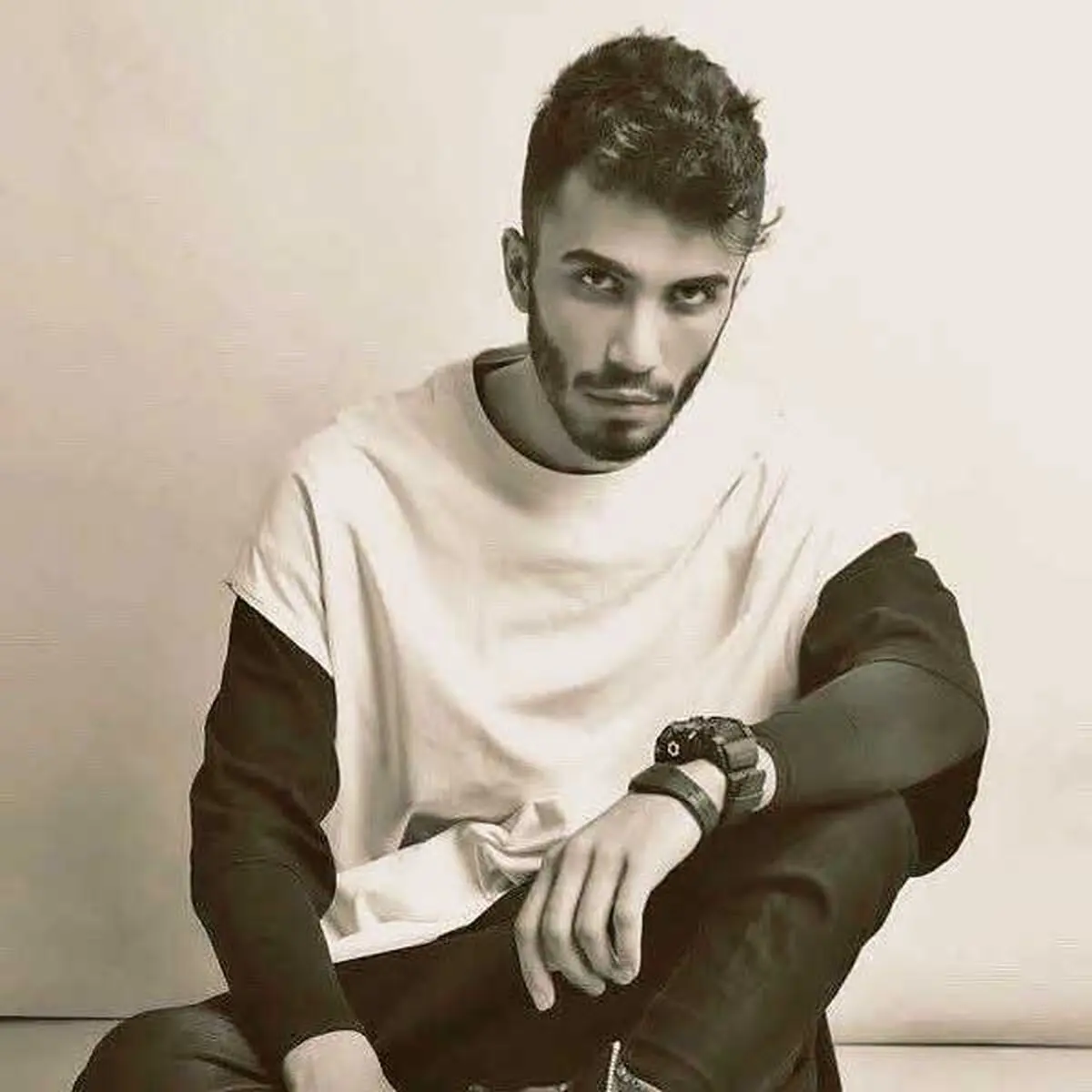 مهراد جم مجاز شد