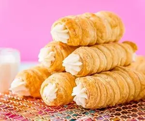 طرز تهیه نون خامه ای اونم از نوع رولیش؛ اینجوری از مهمون هات پذیرایی کن تا همه کَف کنن