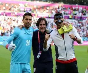 حسینی بیخ گوش بیرانوند؛ جنگ سر دستکش تیم ملی