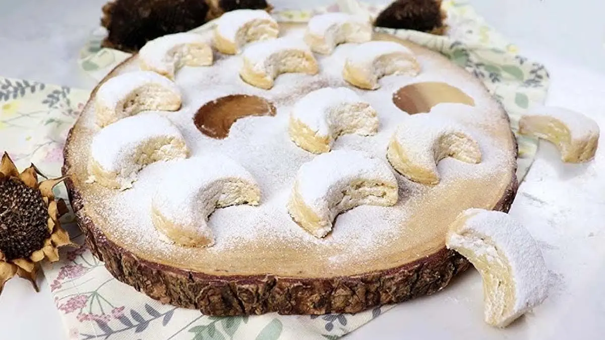 shirini-helali-badamii-1