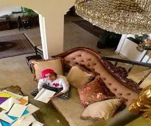 آواز شاد؛ الناز شاکردوست دورهمی تو خونش گرفته دیوانه شدم میخونه با دف نوازی