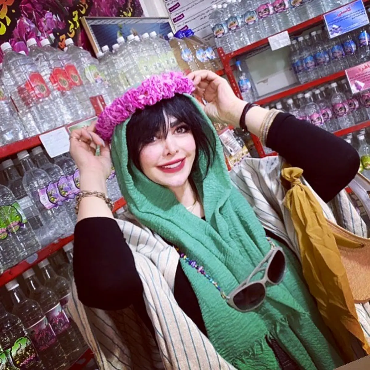 فلور نظری بعد