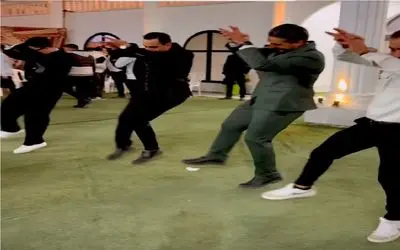 آواز اصیل؛ پسرا عروسی رفیقشون یجور هماهنگ رقص کرمانجی میرن انگار صد سال تمرین کردن