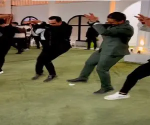 آواز اصیل؛ پسرا عروسی رفیقشون یجور هماهنگ رقص کرمانجی میرن انگار صد سال تمرین کردن