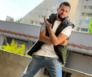 تیپ جدید سیاوش خیرابی جنجال به پا کرد؛ بهم میگن زشت شدی