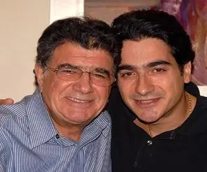 آواز اصیل؛ استاد شجریان پسرش همایون رو نشوند کنارش کورس خوندن گذاشتن انتخاب خیلی سخته