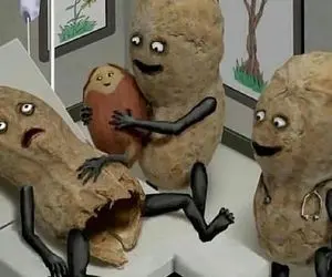 تصویر خنده دار از لحظه بدنیا آمدن یک بادام زمینی + عکس