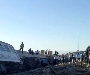 خروج قطار تهران به کرمان از ریل؛ آخرین وضعیت مسافران