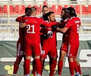 تراکتور برای جذب دو استقلالی عذر مهاجم پرسپولیسی اش را خواست