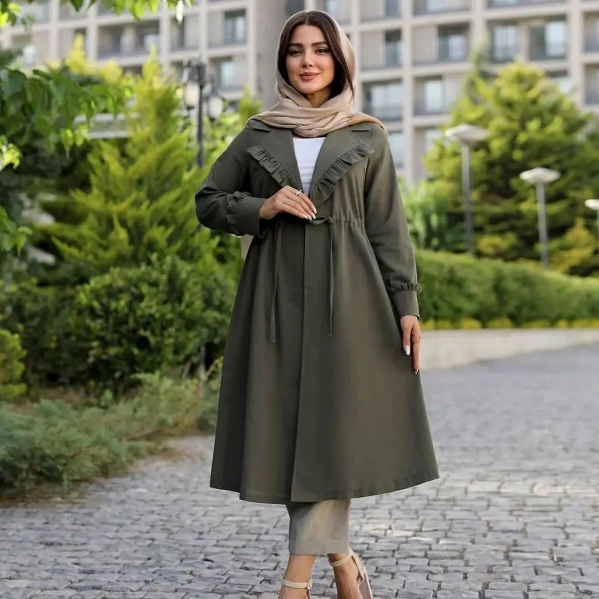 مانتو زیتونی