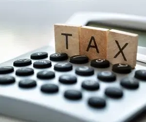 (فوری) معلمان و پزشکان از مالیات معاف شدند