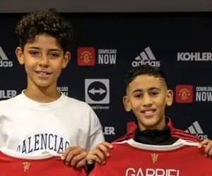 عکس؛ پسرِ کریستیانو رونالدو هم به منچستریونایتد پیوست!
