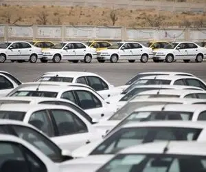ریزش قیمت دلار، خودرو را هم ارزان کرد