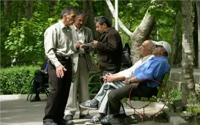 ۱۴۴ هزار بازنشسته وام ضروری گرفتند/ بسته دوم خدمات رفاهی در راه است