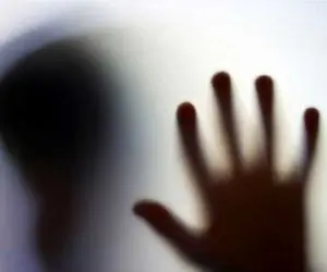 تجاوز به دختر 18 ساله وسط معشوقه مادر مطلقه